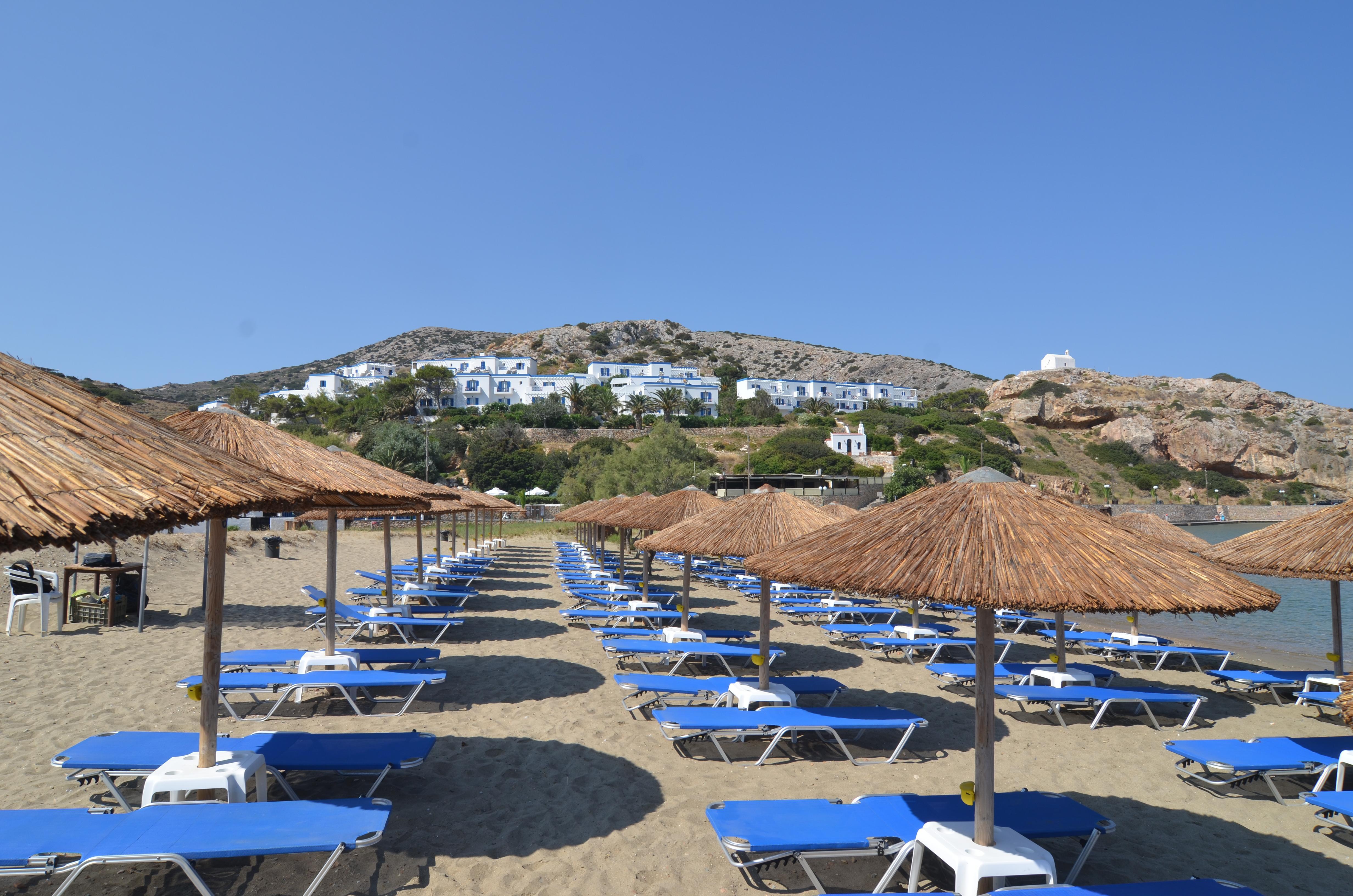 Dolphin Bay Seaside Resort & Suites Галисас Екстериор снимка
