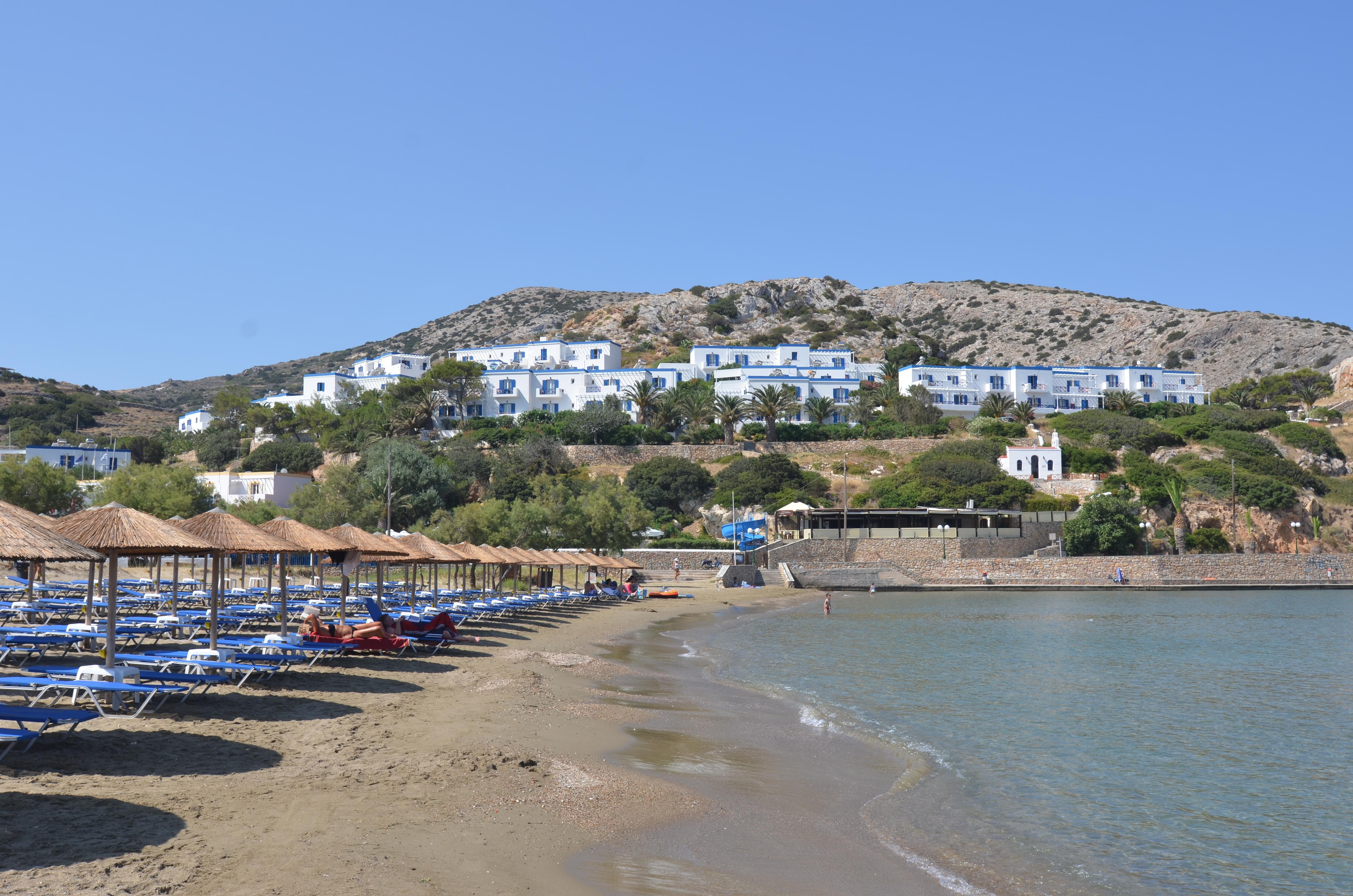 Dolphin Bay Seaside Resort & Suites Галисас Екстериор снимка