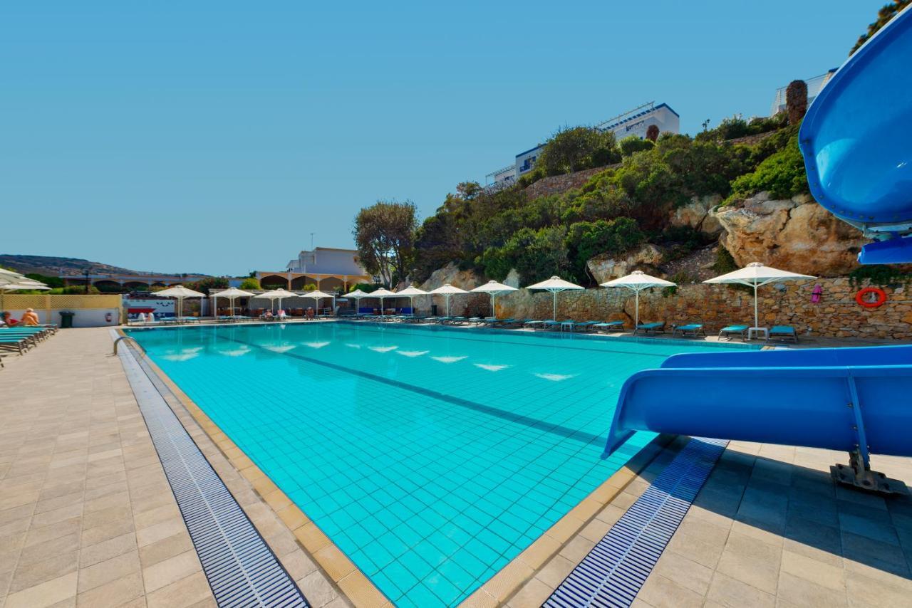 Dolphin Bay Seaside Resort & Suites Галисас Екстериор снимка